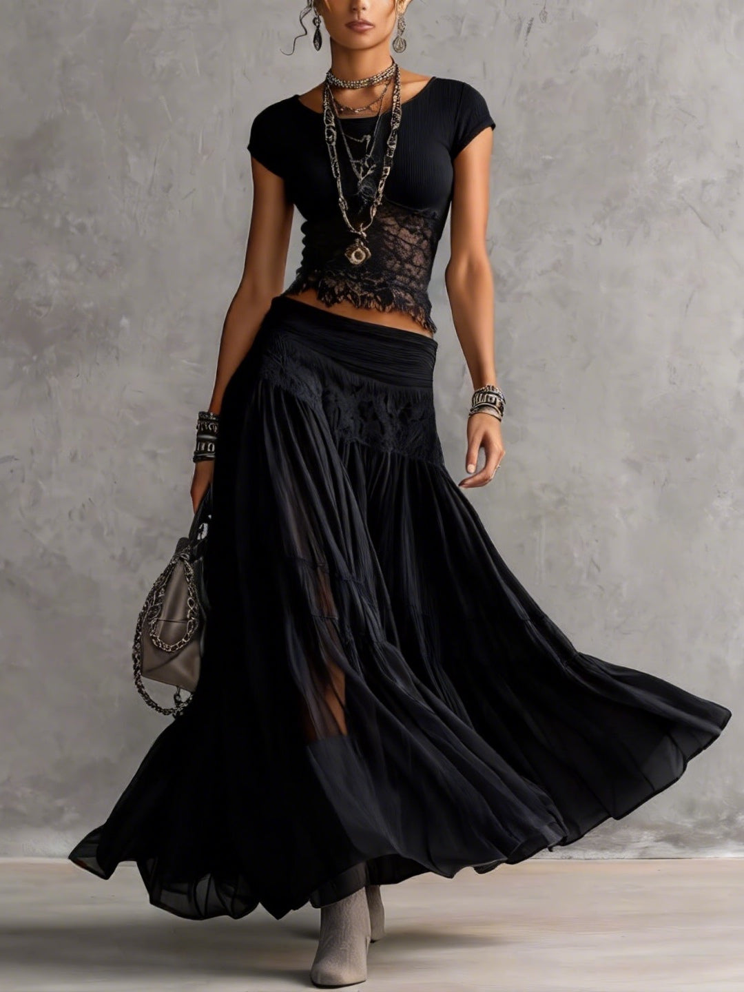 Zwarte Doorzichtige Kant Gepaneelde Top en Plissé Maxi Rok Set